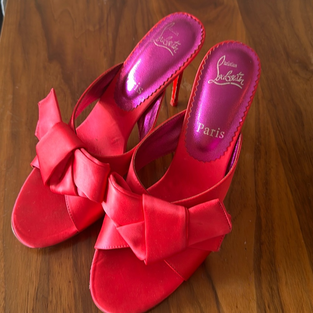 Louboutin Pink Heels. Size 40. Fits women’s size 10.